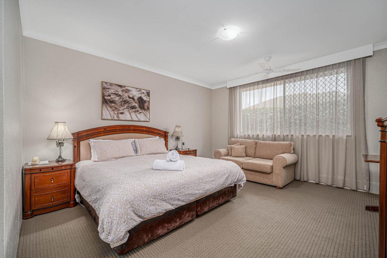 Cotswold Gardens Motel Armidale Exterior photo