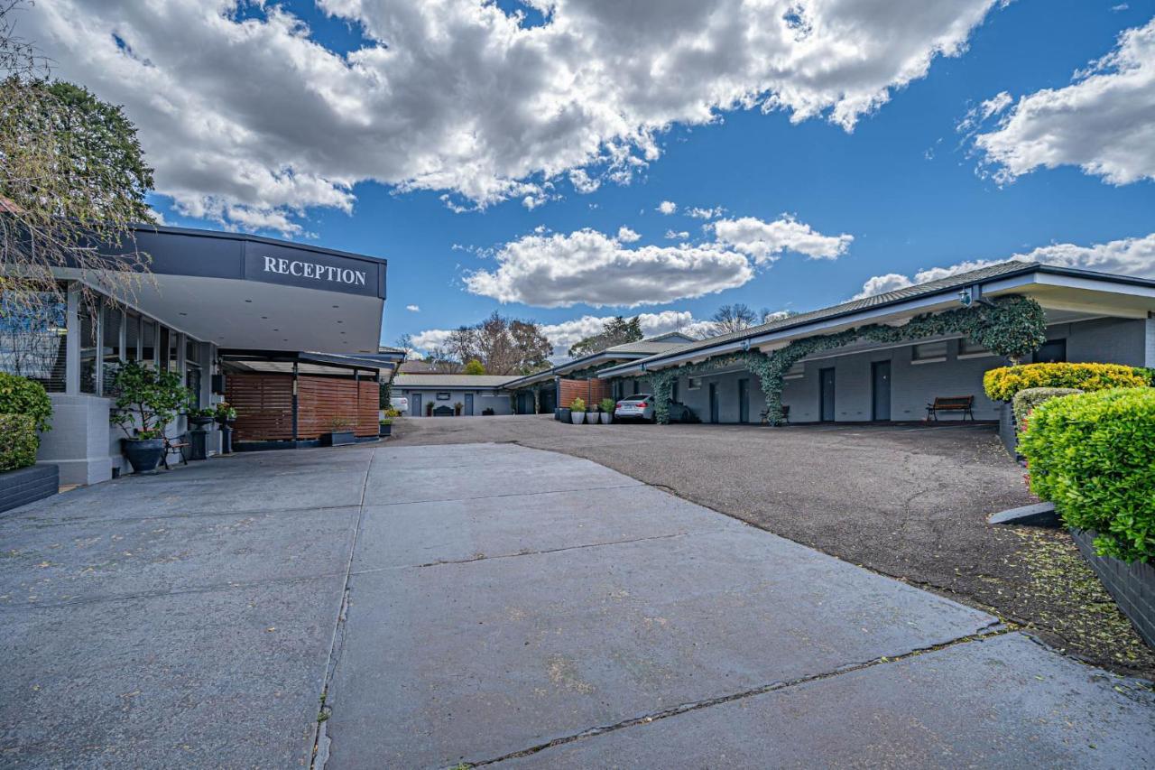 Cotswold Gardens Motel Armidale Exterior photo
