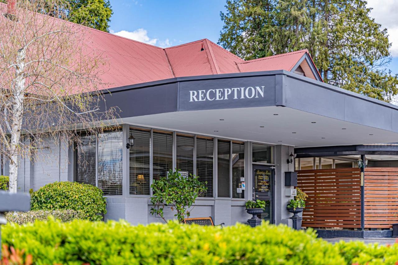 Cotswold Gardens Motel Armidale Exterior photo