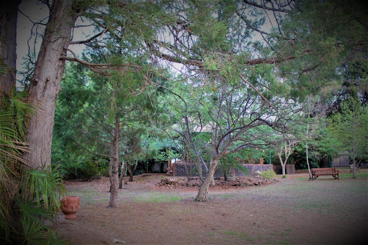 Cotswold Gardens Motel Armidale Exterior photo