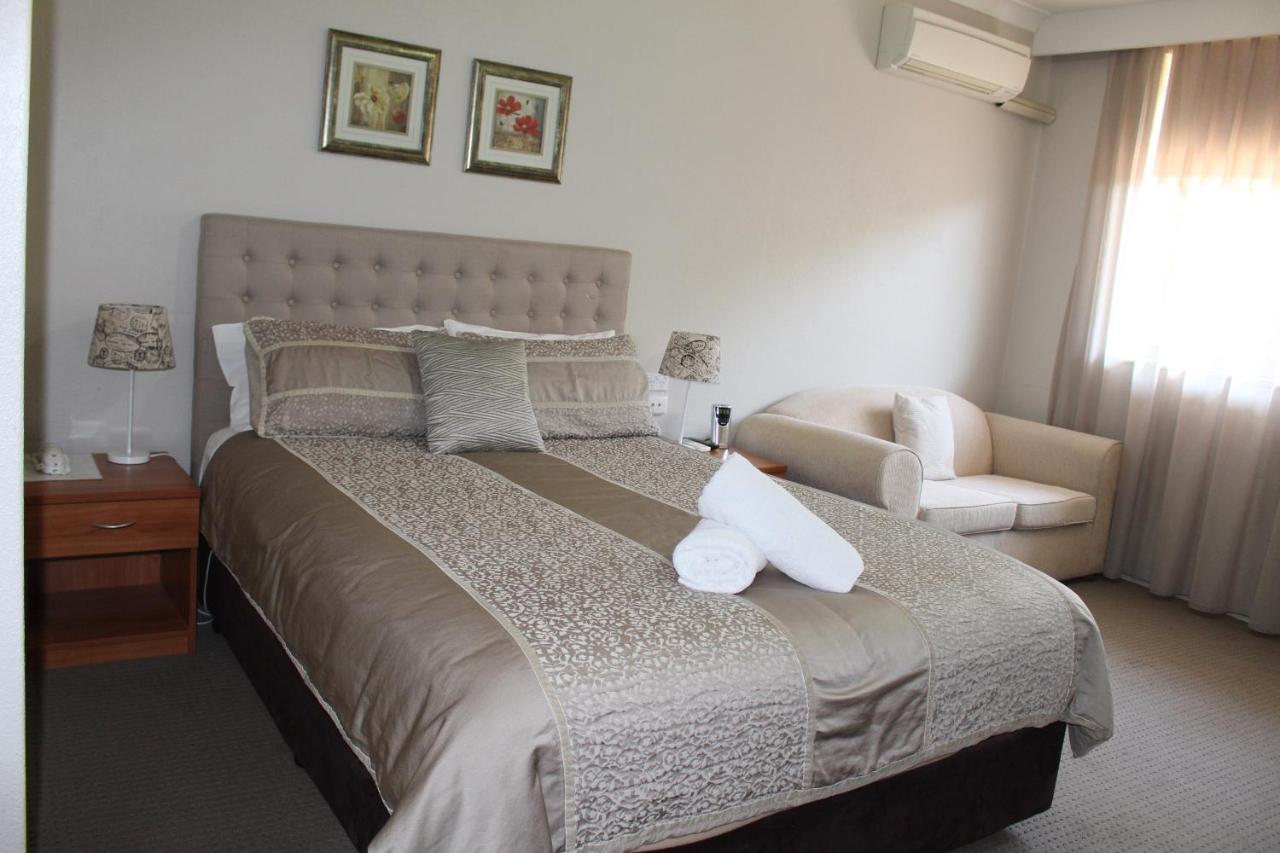 Cotswold Gardens Motel Armidale Exterior photo
